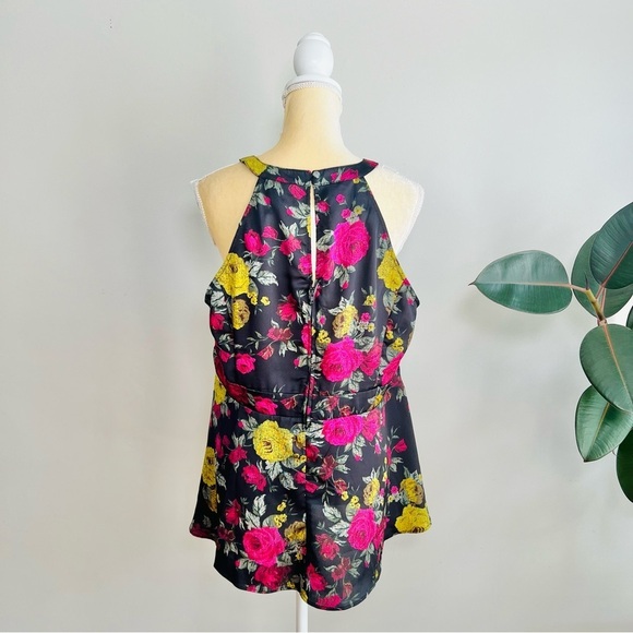 Torrid floral halter top - Picture 4 of 7